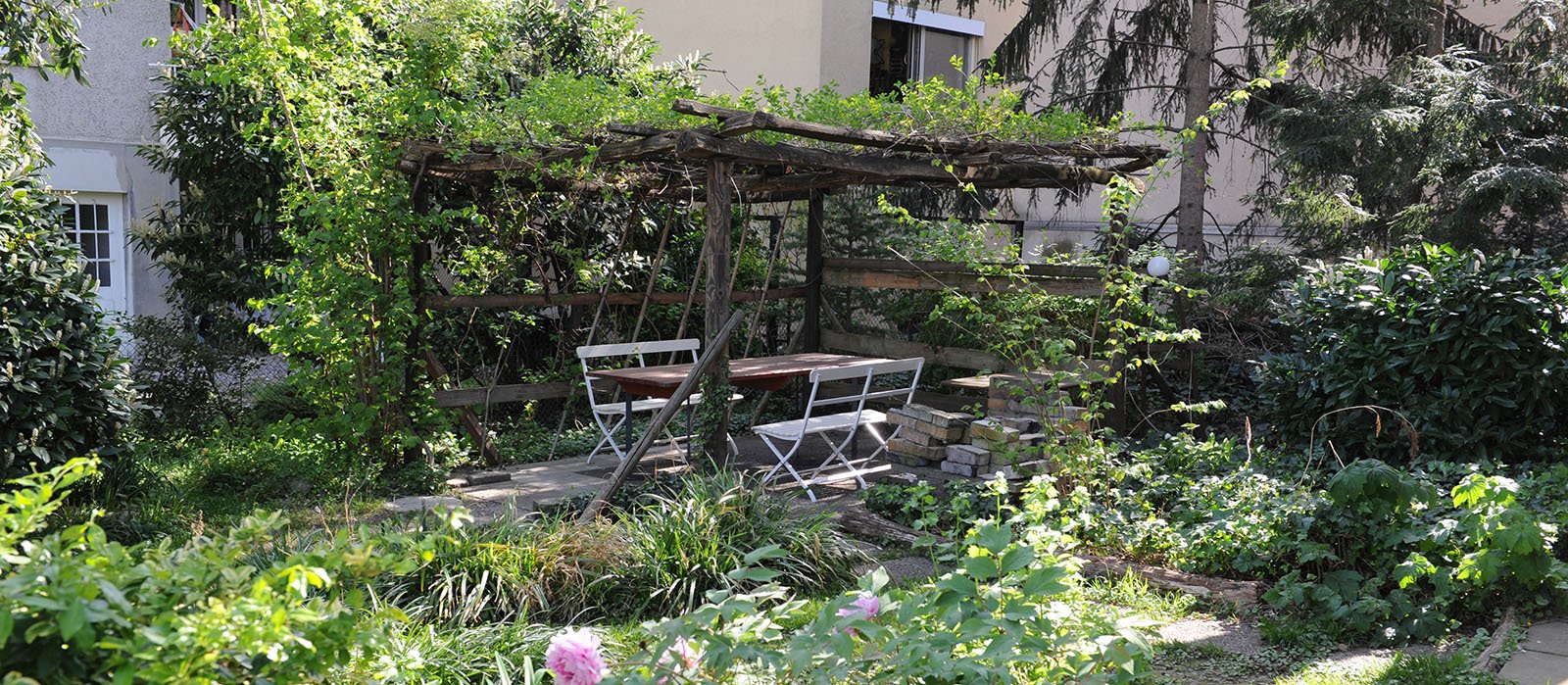 Lehenmattstrasse_Sitzpatz_Garten_Hinterhof